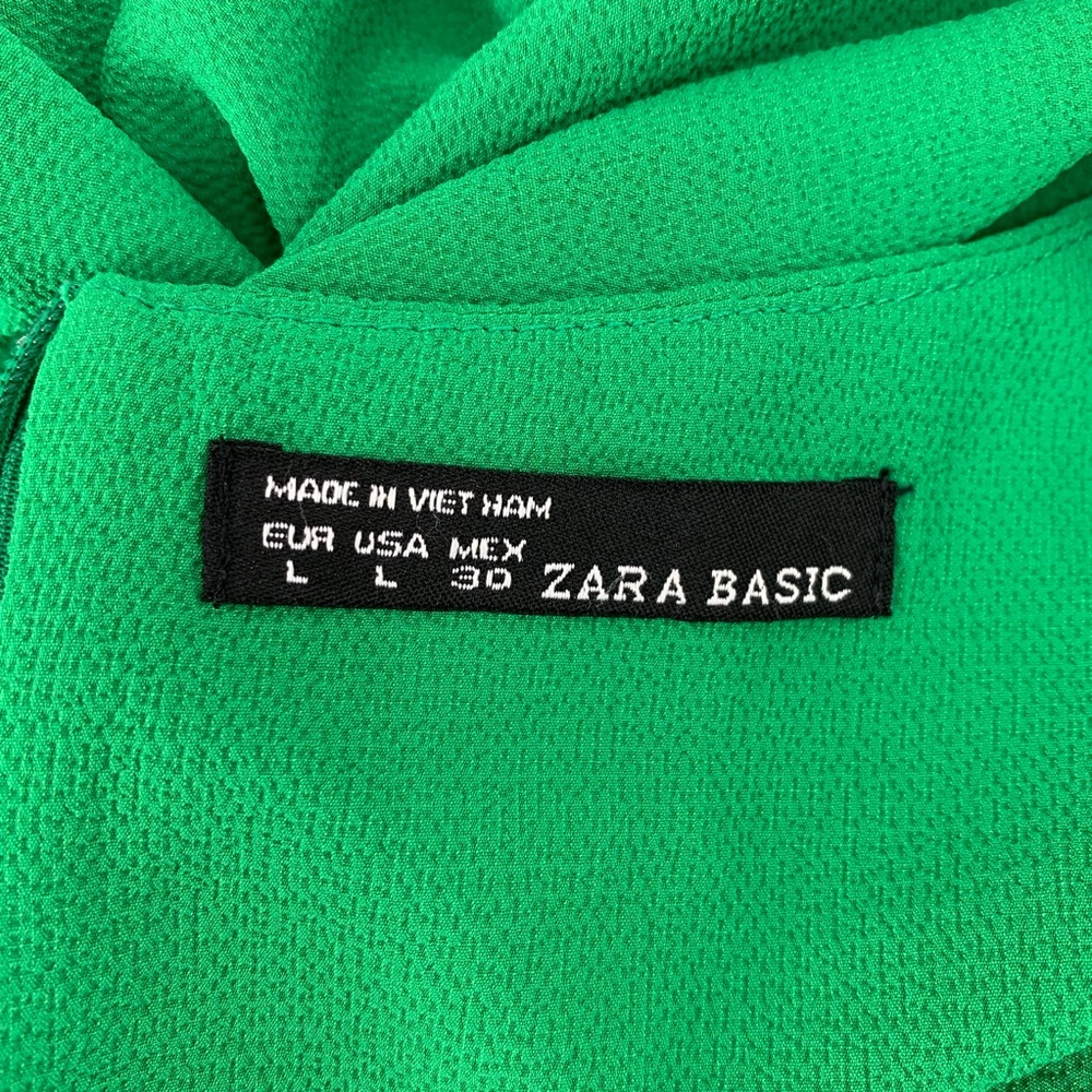 Zara Basic Kelly Green Ruffle Dress - Picture 3 of 3